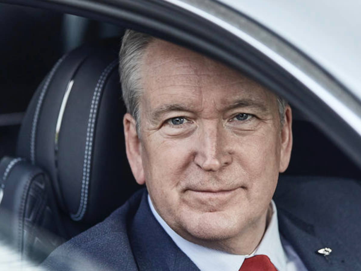 ​​​​​​​Адріан Холлмарк, колишній керівник Bentley, призначений новим генеральним директором Aston Martin