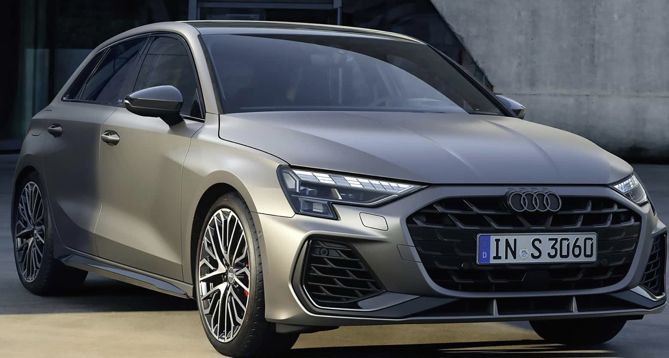 Audi S3 2025 року: Тепер могутніший, ніж Golf R