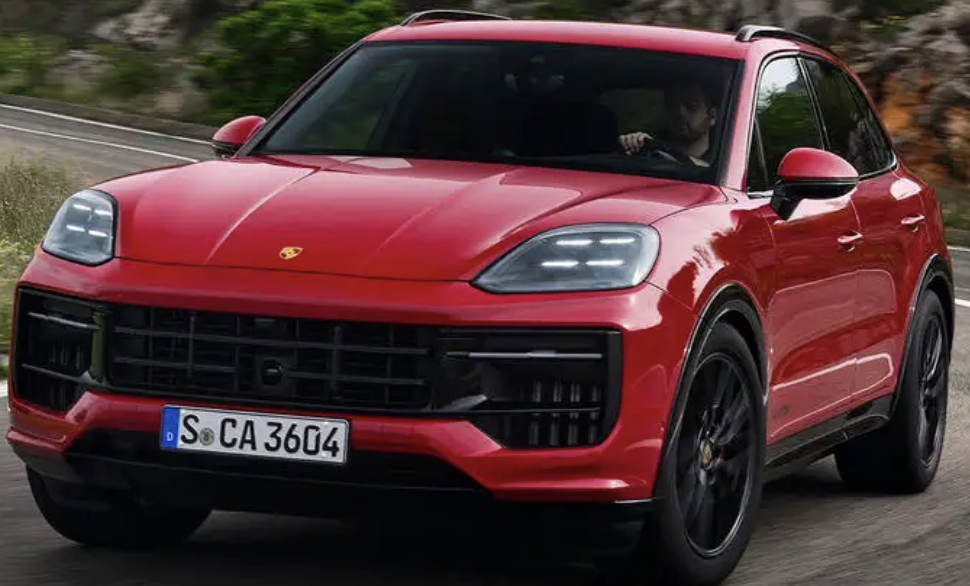 Porsche Cayenne GTS піддався значному оновленню на 2024 рік