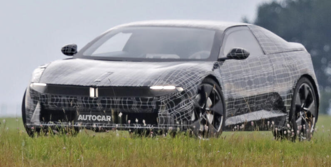 BMW розробляє футуристичний електричний спорткар