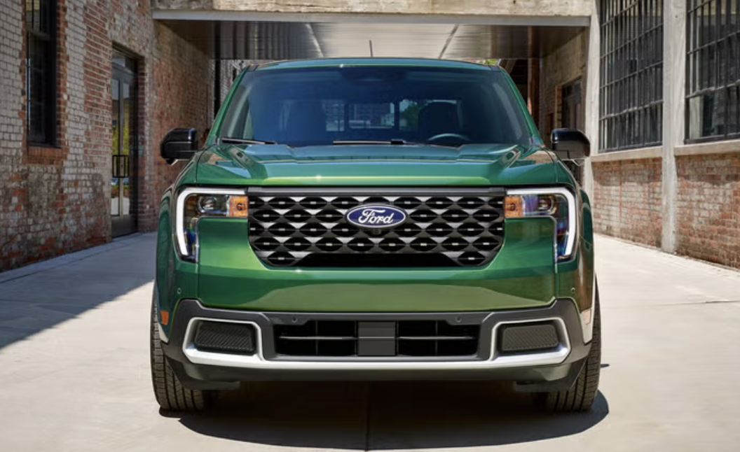2025 Ford Maverick з новим дизайном та гібридною версією з AWD