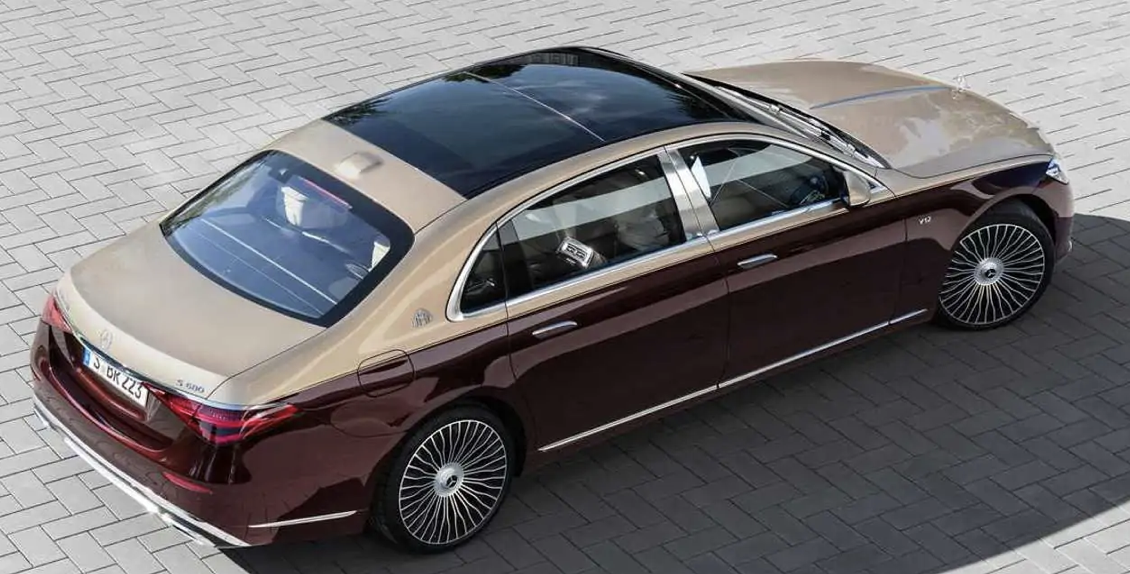 Mercedes скорочує виробництво S-Class через зниження попиту