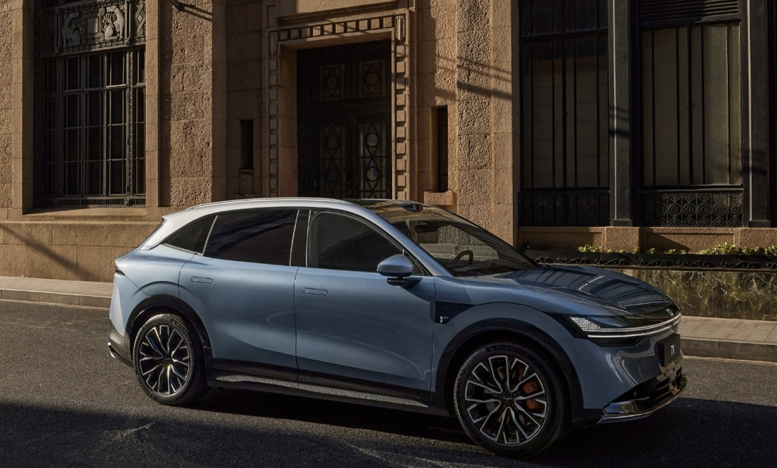 Zeekr 7X отримав 20 000 попередніх замовлень всього за тиждень