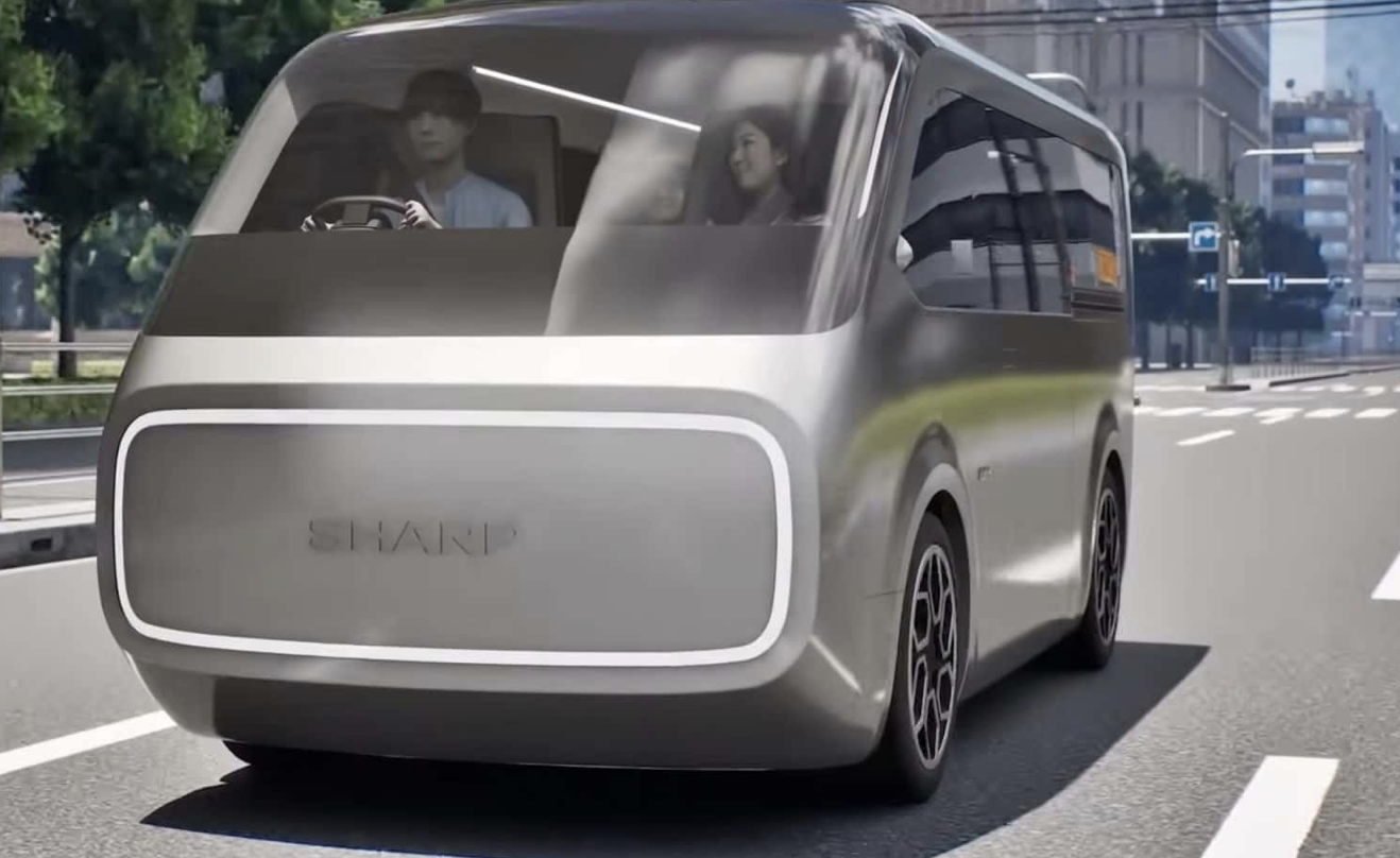 Рішучі кроки до автомобільної індустрії від Sharp