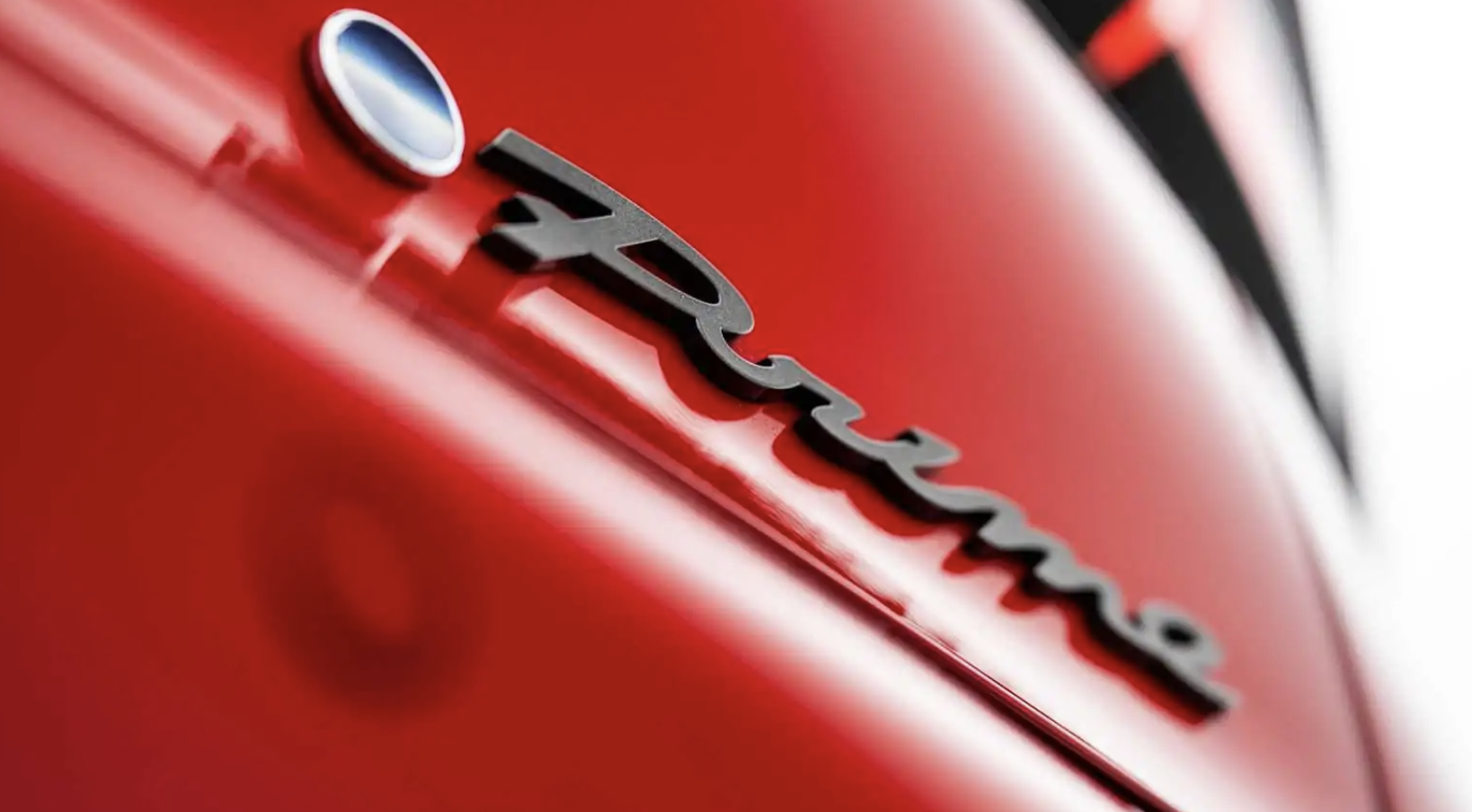 Toyota оновлює назви плагін-гібридів для кращої зрозумілості