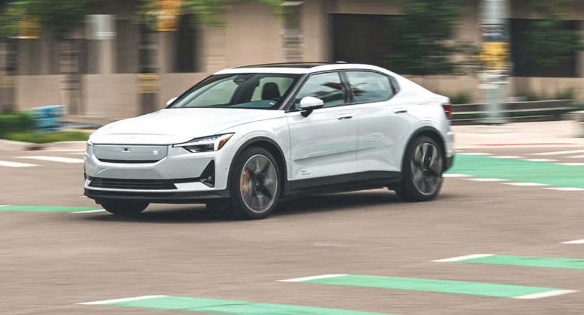 Polestar 2 2025 року буде доступний виключно у версії Performance Pack