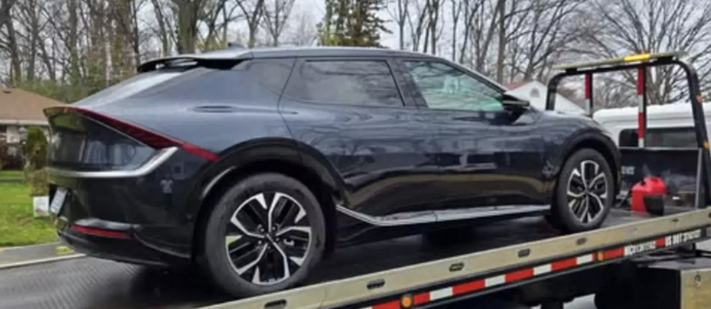 Власник Kia EV6 подав скаргу через неодноразові збої 12-вольтової батареї