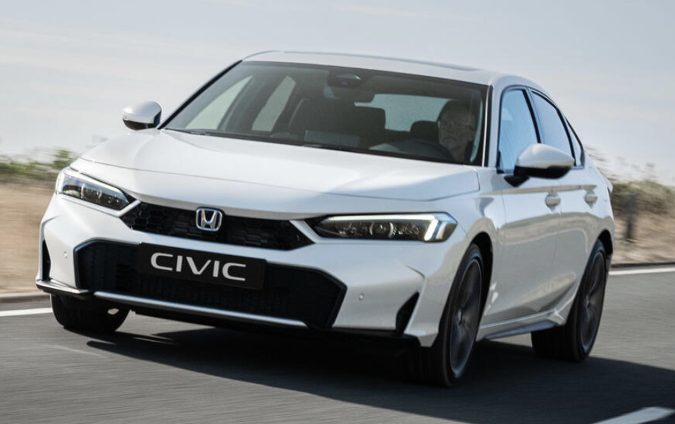 Оновлений Honda Civic 2025 дебютував у Британії з гібридною установкою та стартовою ціною від £34 000