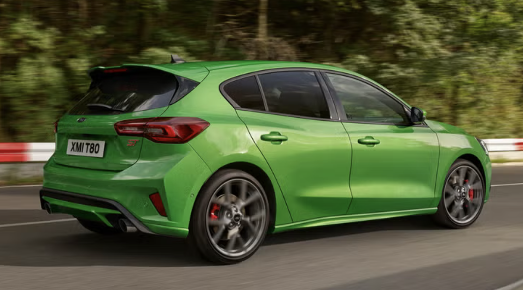 Ford зупинив виробництво Focus ST: легендарний «гарячий хетчбек» сходить зі сцени