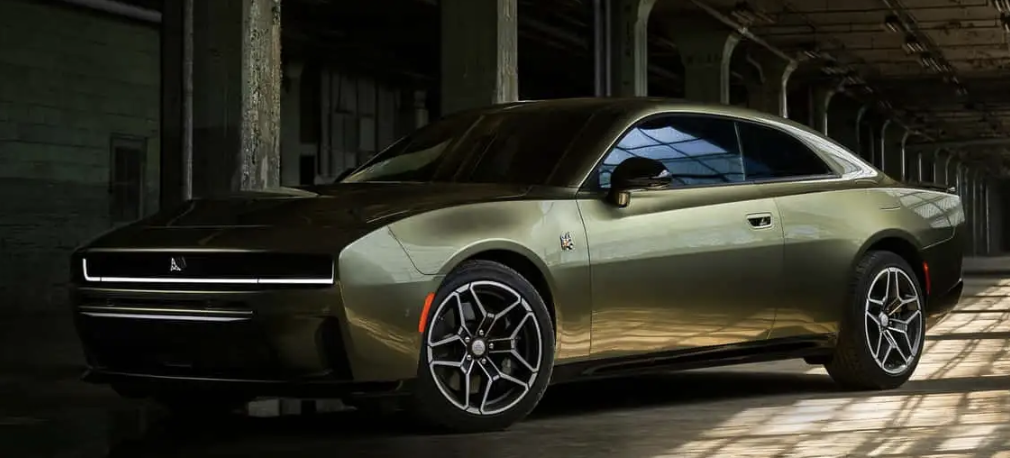 Dodge готує повернення класичного V8: Stellantis інвестує $10 мільярдів у виробництво в США