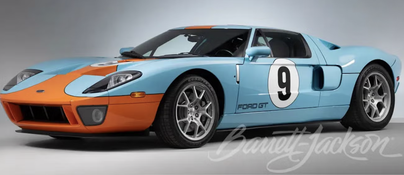 Незвичайний лот: Ford GT 2006 року з колекції Heritage виставлено на аукціон