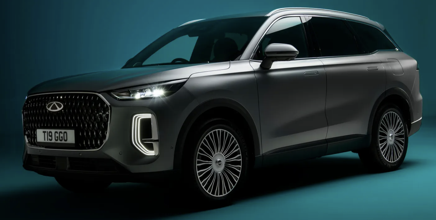 Chery представила сіммісний гібрид Tiggo 9 із запасом ходу до 146 км на електротязі