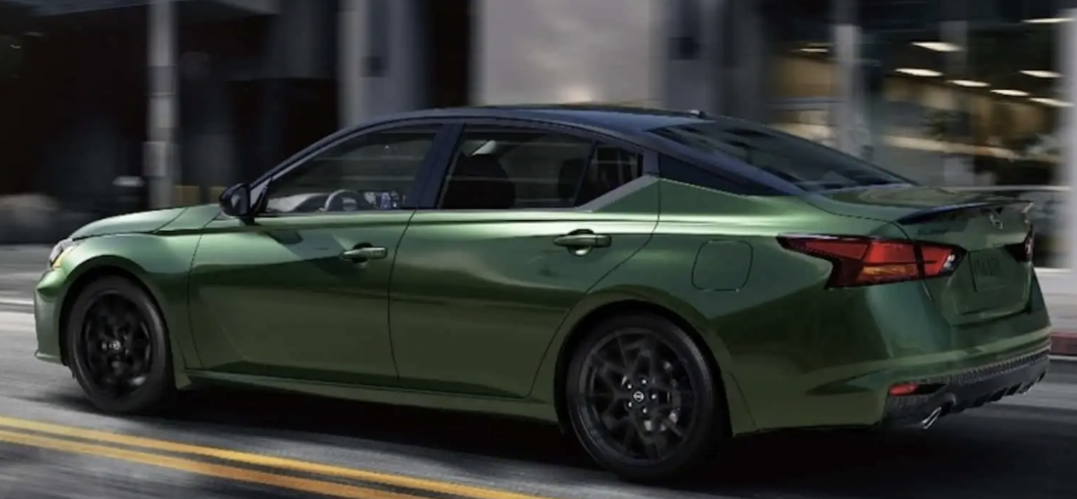 Nissan Altima 2026 — седан не здає позицій і з новими цінами та комплектаціями
