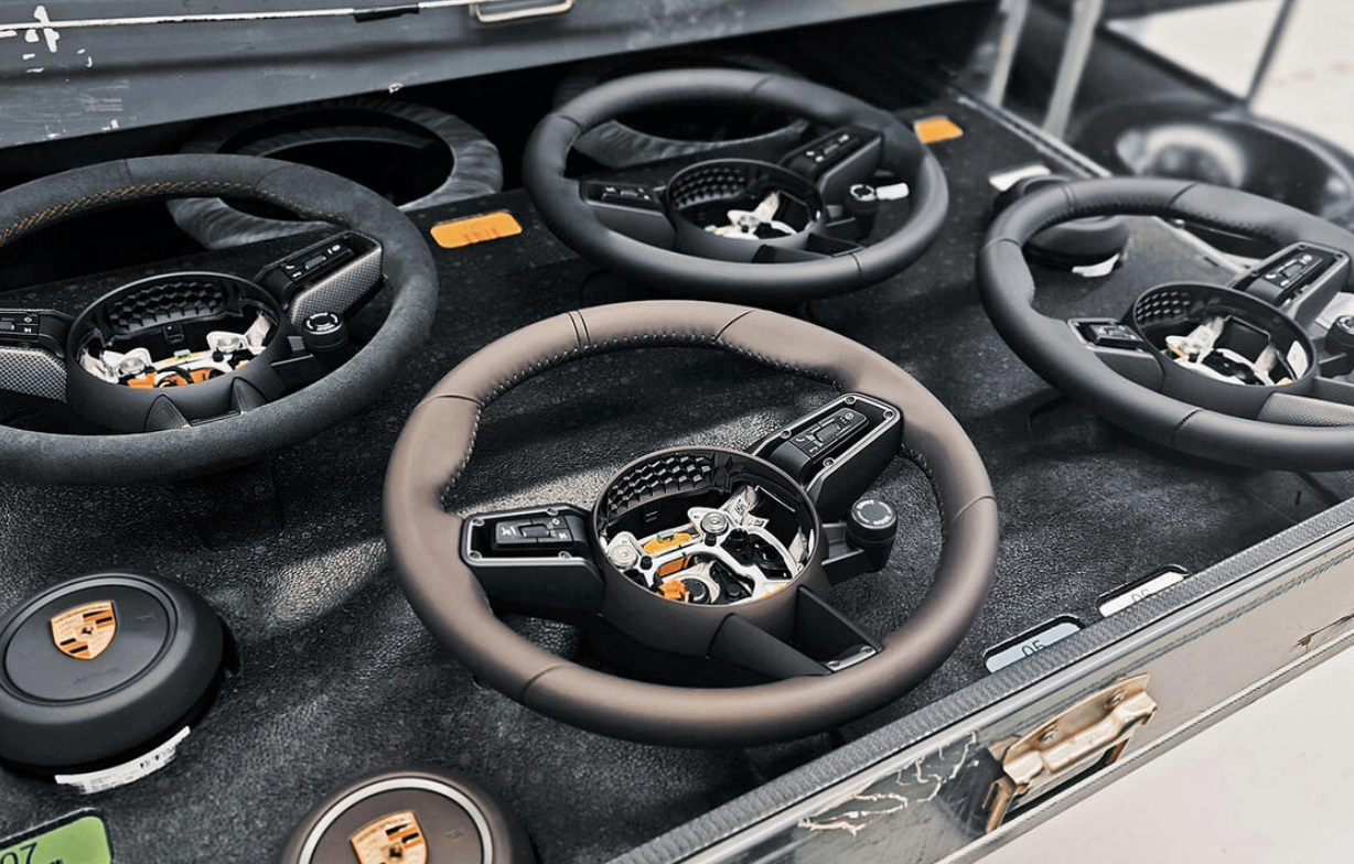 Porsche працює над перетворенням відходів у преміальні матеріали