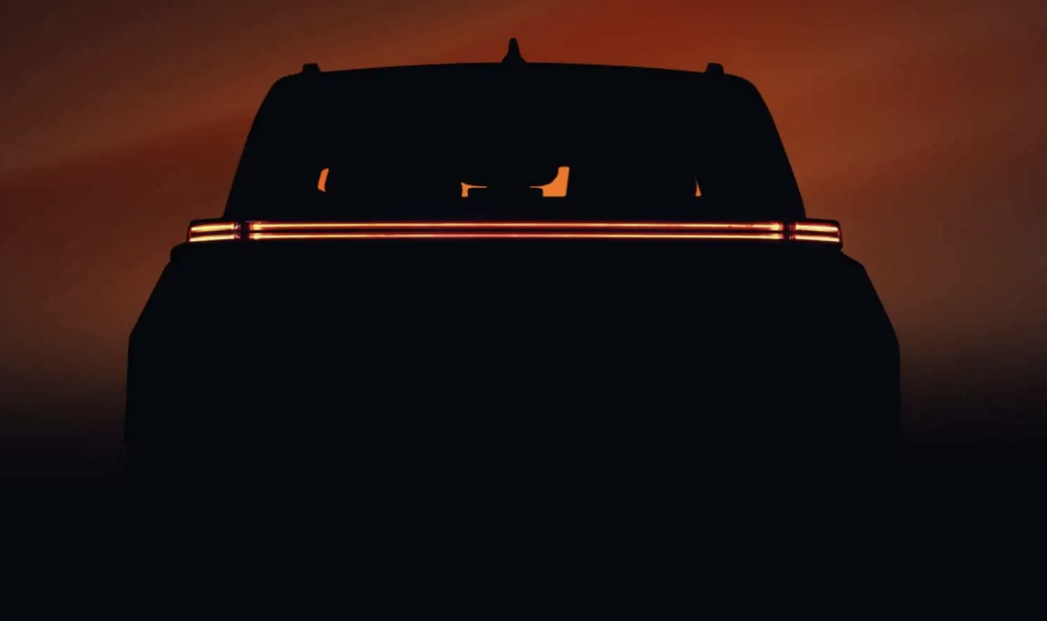 Toyota натякає на нову загадкову модель SUV