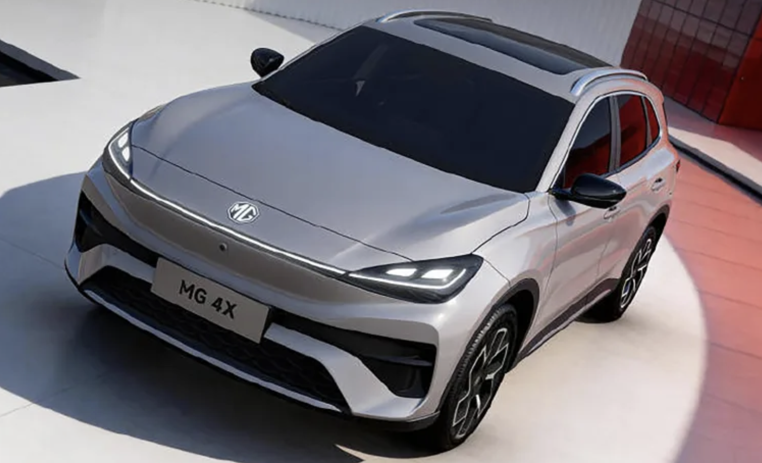 Новий MG 4X представили з напівтвердотільною батареєю, але рекордного запасу ходу чекати не варто