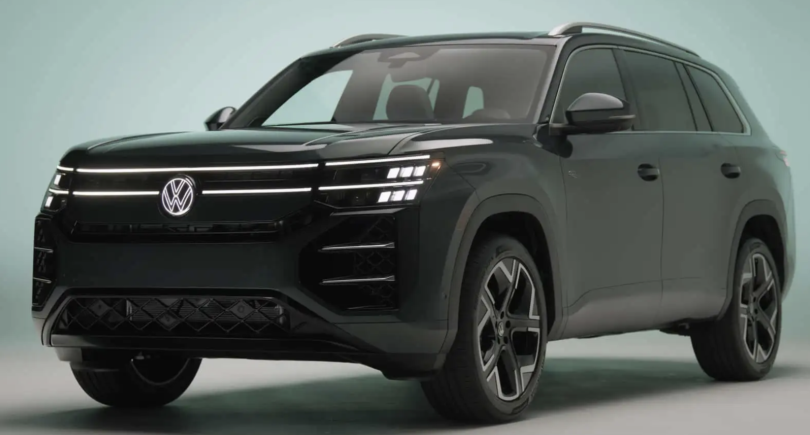 Новий Volkswagen Atlas 2027: більше потужності, технологій і преміальності