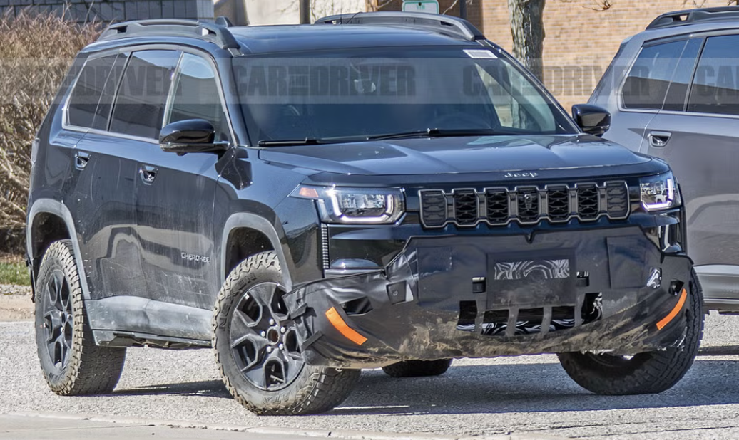 Новий Jeep Cherokee Trailhawk засвітився на тестах перед дебютом