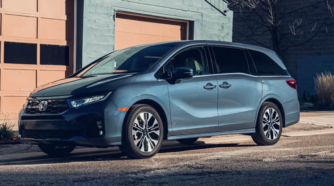 Honda відкладає нові покоління Accord і Odyssey до 2030-х через провал електромобільної стратегії