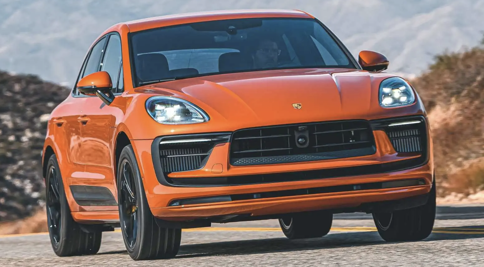 Porsche прощається з легендою: виробництво бензинового Macan завершується після 10 років успіху