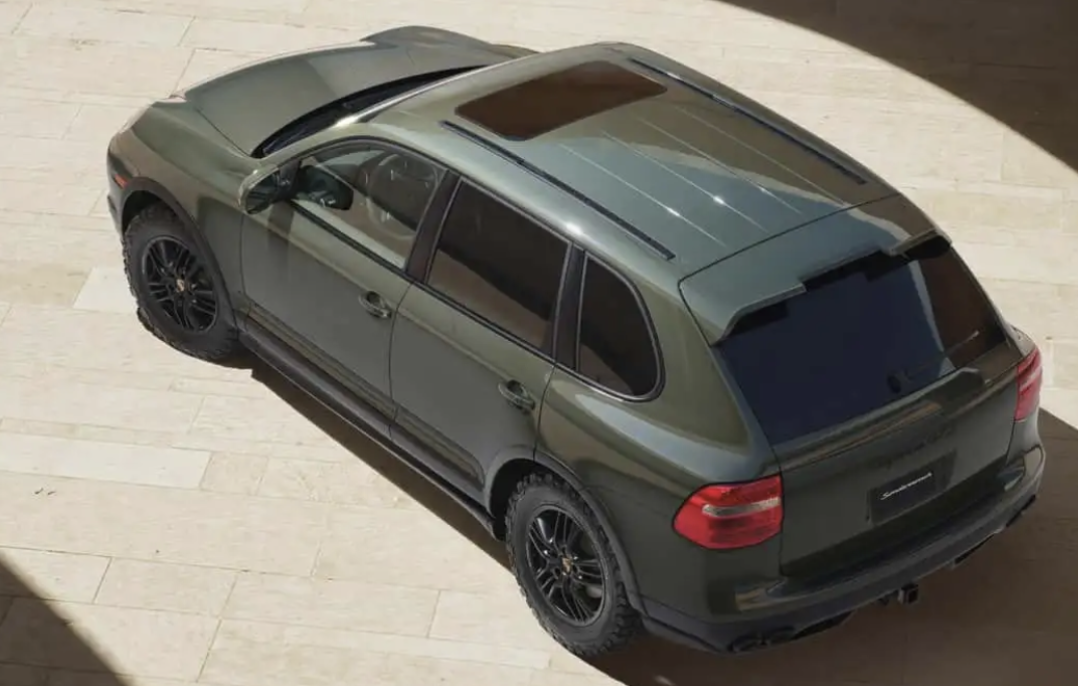 Porsche готова створити унікальний Cayenne або Panamera на замовлення клієнта