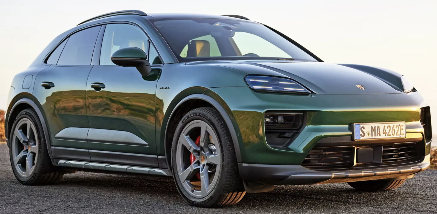 Porsche створила батареї для електрокарів повністю з перероблених матеріалів