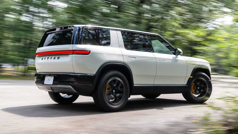 Rivian R2 став бестселером марки та обігнав R1T і R1S разом