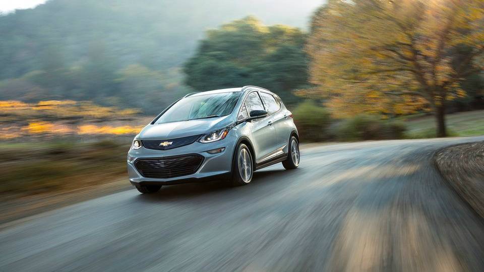 Електромобіль Chevrolet Bolt перетвориться на безпілотне таксі