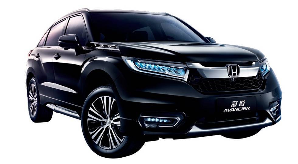 Є знімки товарного кросовера Honda Avancier