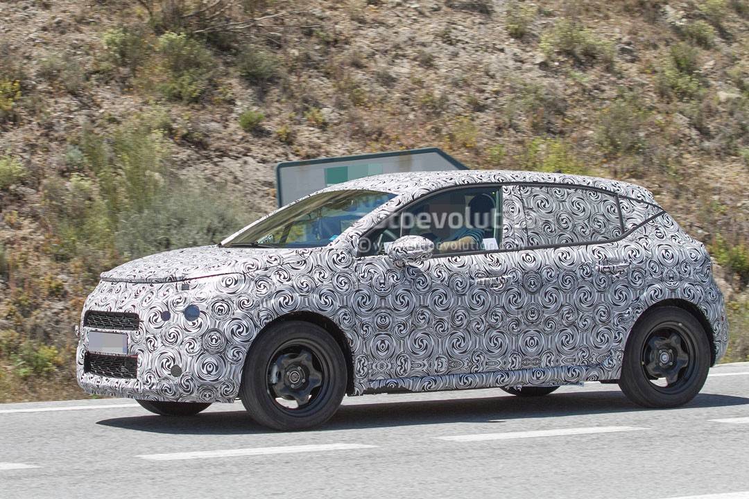 Citroen C3 нового покоління активно тестується