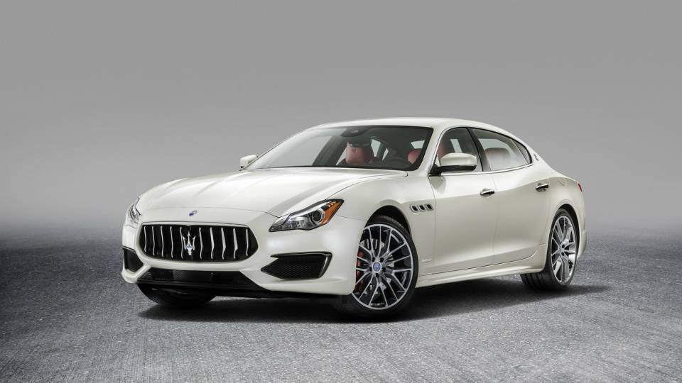 Maserati провела оновлення седана Quattroporte