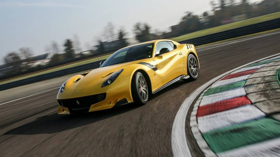 Ferrari зробить на своє 70-річчя 350 унікальних авто