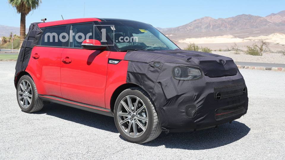 Папарацці «піймали» рестайлінговий Kia Soul