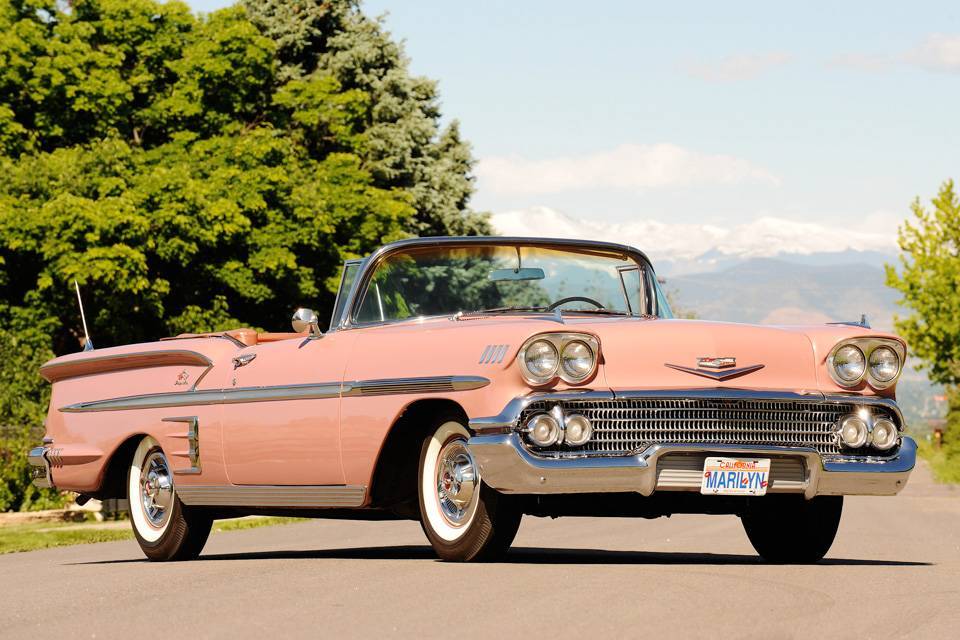 Кабріолет дружини Джона Кеннеді піде з молотка