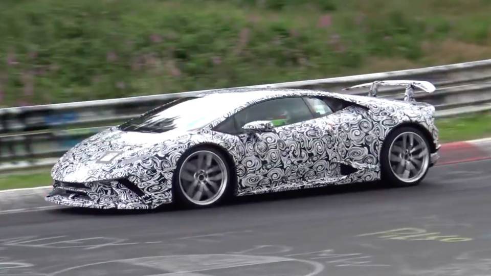 Найпотужніший Lamborghini Huracan тестується на Нюрбургринзі