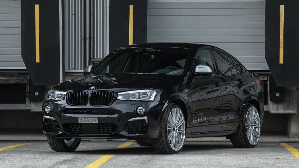 У BMW X4 тюнери замінили повітропровід на екран