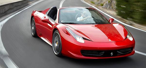 Ferrari повертає на ремонт автомобілі через подушки безпеки