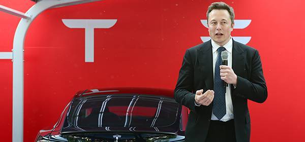 Все про оновлену систему автопілота Tesla