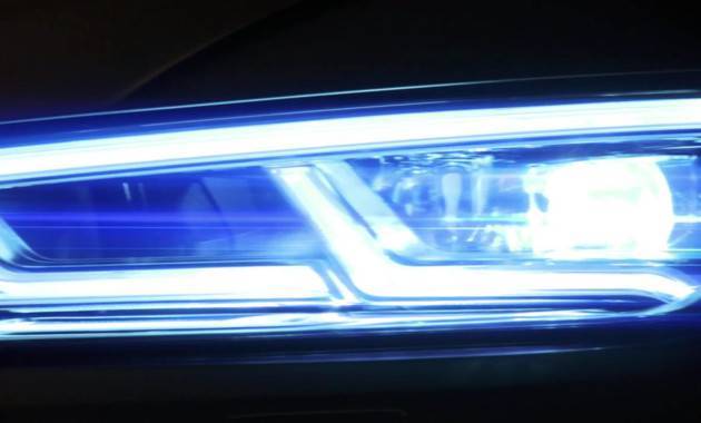 Audi розповіла і показала роботу оптики в новому Q5