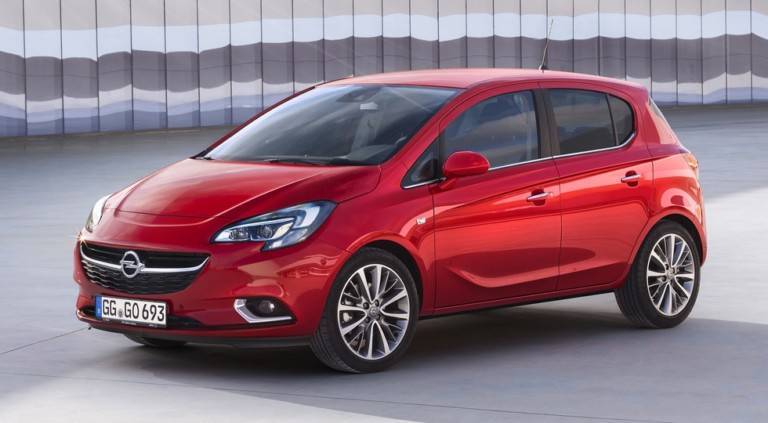 Opel Corsa може перетворитися на бюджетний седан