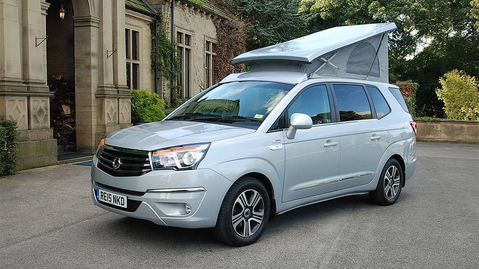 SsangYong Rodius перетворився на фургон для подорожей
