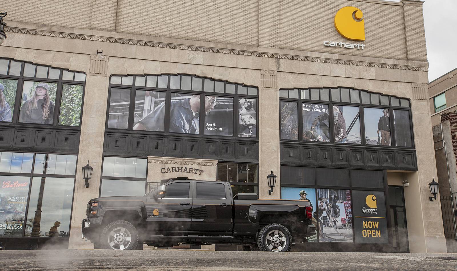 У Chevrolet Silverado впровадили матеріали для спецодягу