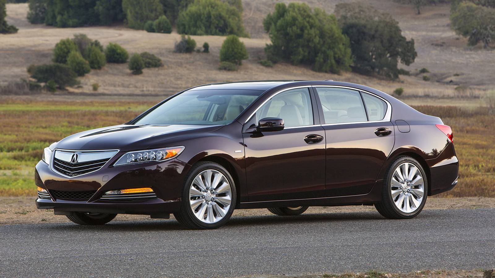 Acura RLX Sport Hybrid майже позбулася суперників