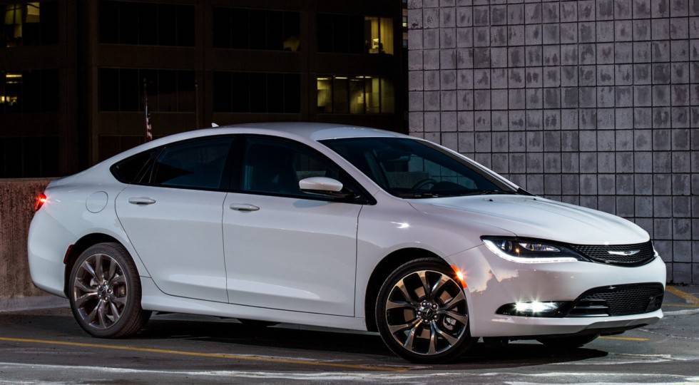 Chrysler 200 спокійно пішов на пенсію