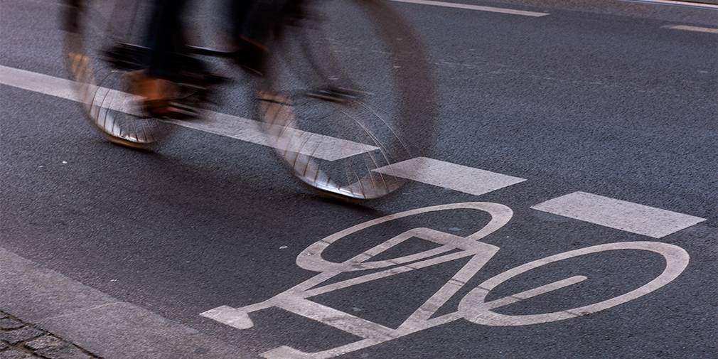 Таксі Uber з безпілотною технологією - загроза для велосипедистів