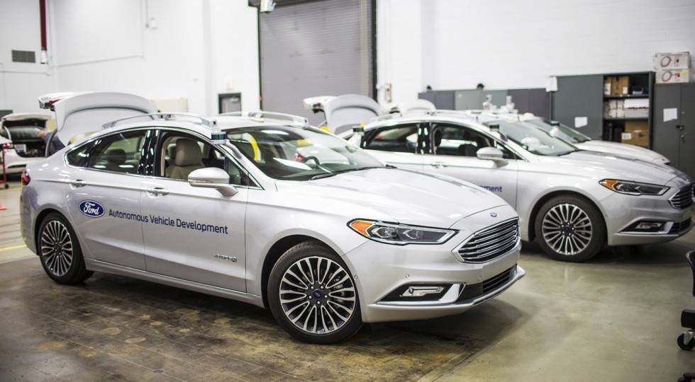 Ford продемонструє нове покоління безпілотних автомобілів у січні