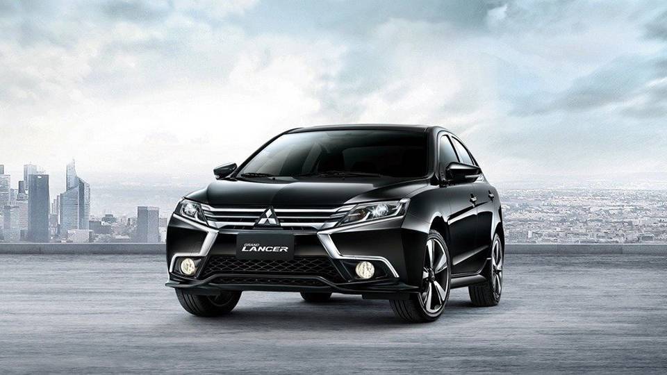 Mitsubishi Lancer оновленого зразка порадує іншою цифровою приладкою