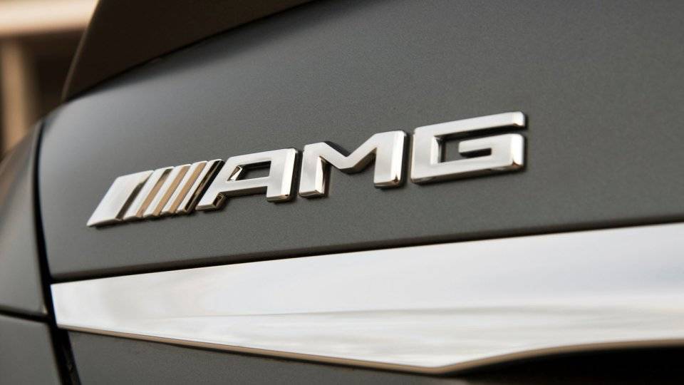 Mercedes-AMG готує до прем'єри суперника для Porsche Panamera