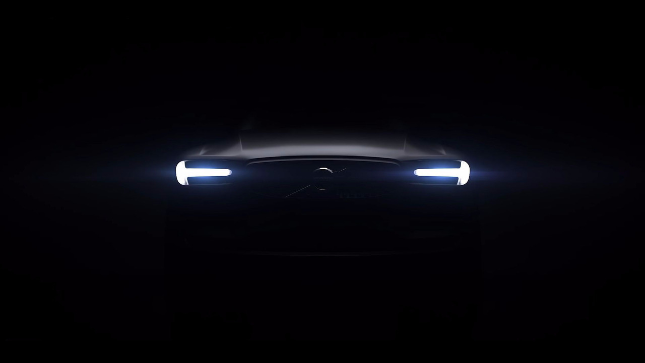 Volvo показала свій найменший преміум-купе на відео