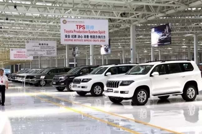 В Китаї зробили найбюджетніший Land Cruiser